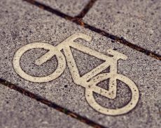 Consejos para movilizarse de forma consciente y segura en bicicleta